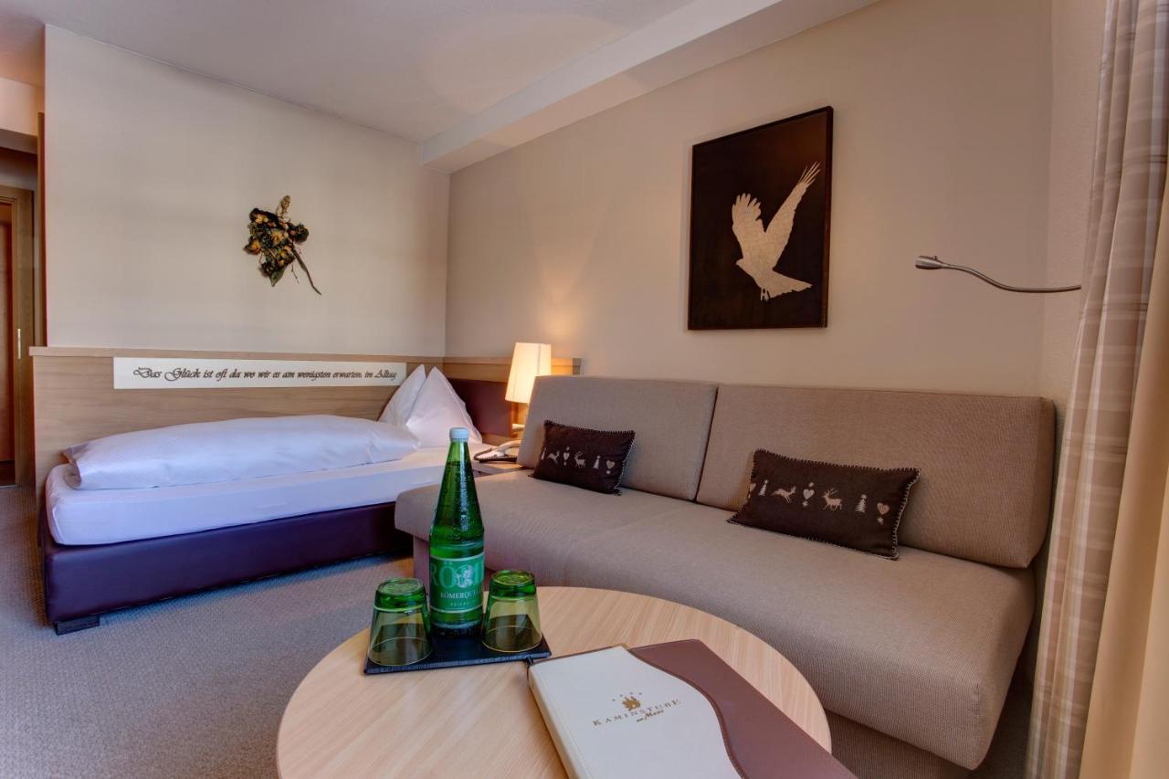 Hotel Garni - Restaurant Kaminstube Санкт-Антон-ам-Арльберг Экстерьер фото