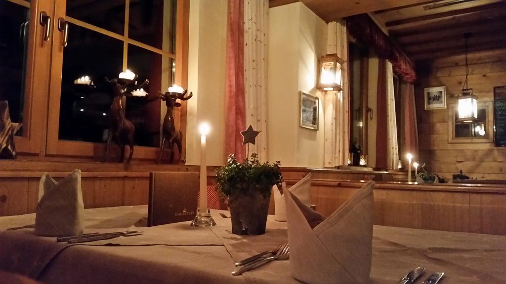 Hotel Garni - Restaurant Kaminstube Санкт-Антон-ам-Арльберг Экстерьер фото